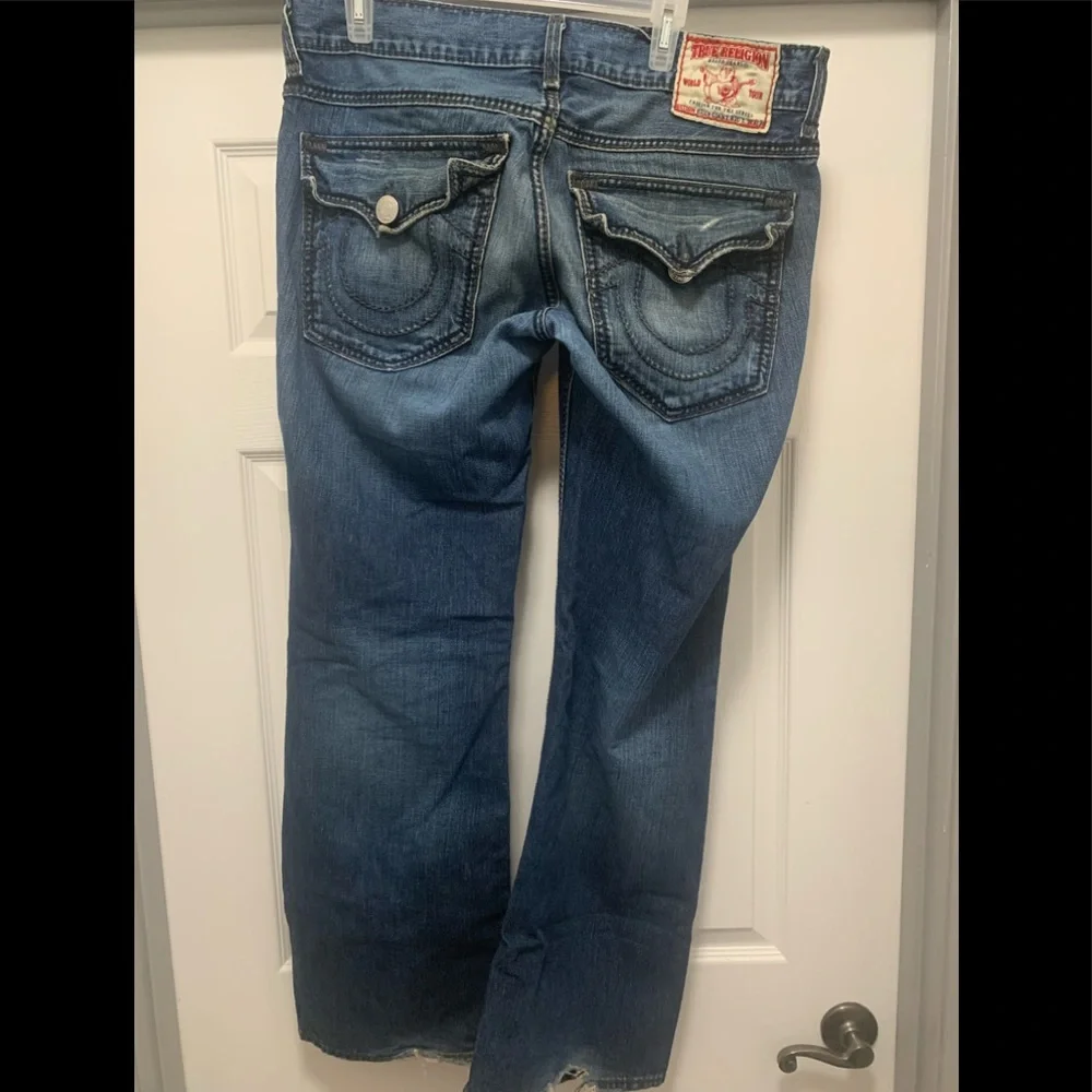 TRUE RELIGION JEANS